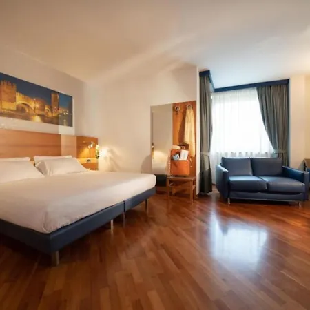 Hotel Western Fiera 4*
