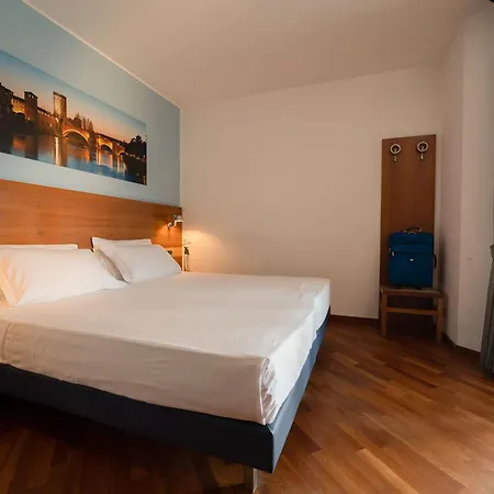 Hotel Western Fiera 4*