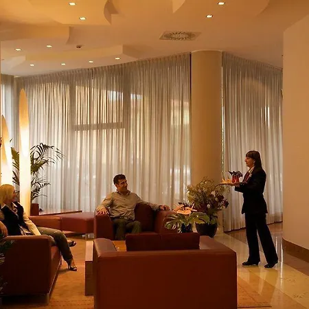 Western Fiera 4*
