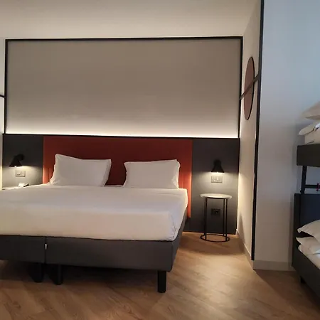 Western Fiera Hotell