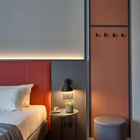 Western Fiera 4*