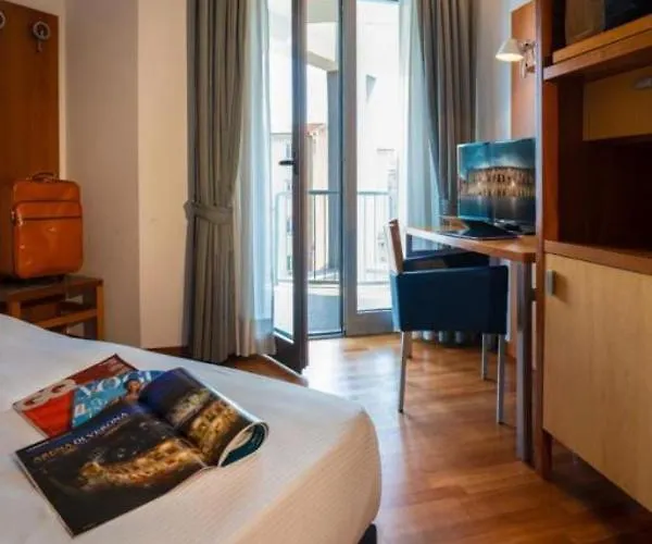 Western Fiera Hotell